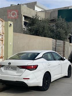 نیسان سێنترا